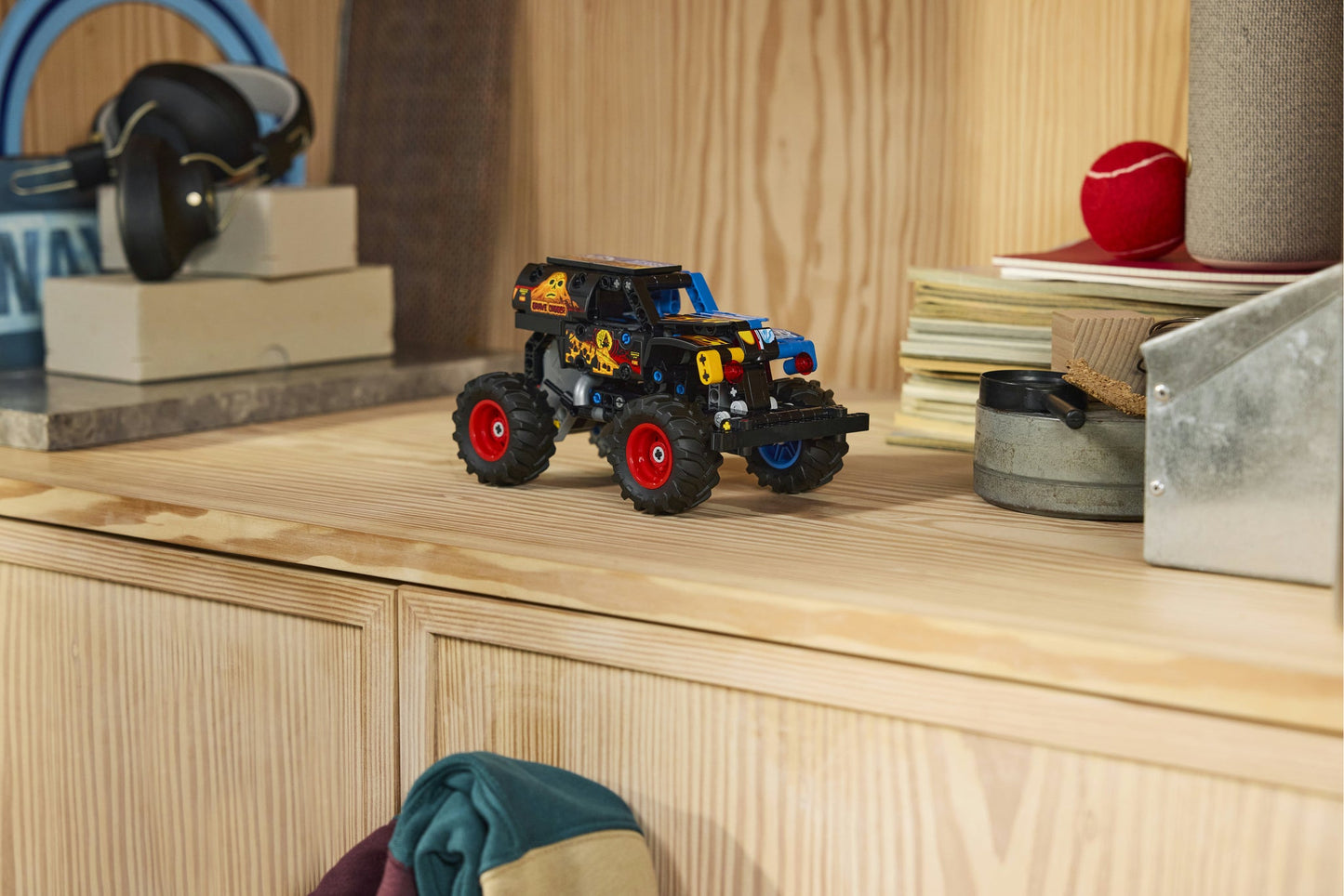 Lego Technic Monster Jam Grave Digger Fire & Ice
