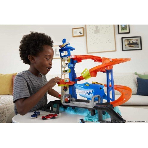 Hotwheels Shark Escape Playset