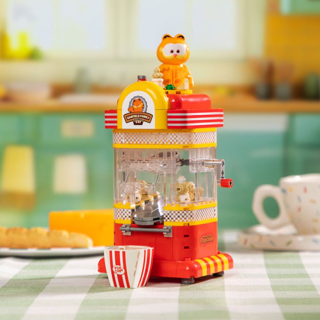 Pantasy Garfield The Popcorn Machine
