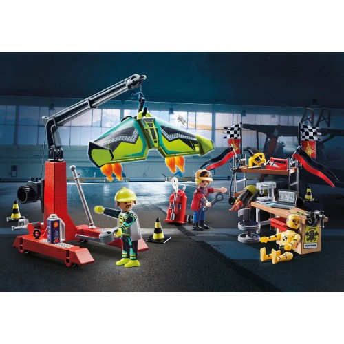 Air Stunt Show Service Station