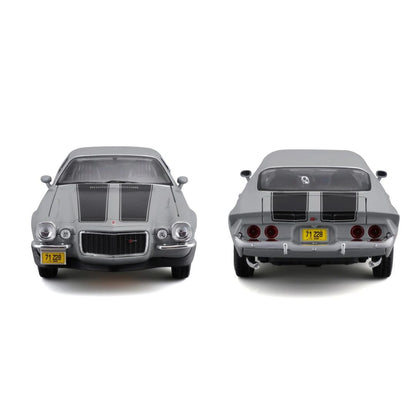 Maisto 1:18 scale 1971 Chevrolet Camaro in gray