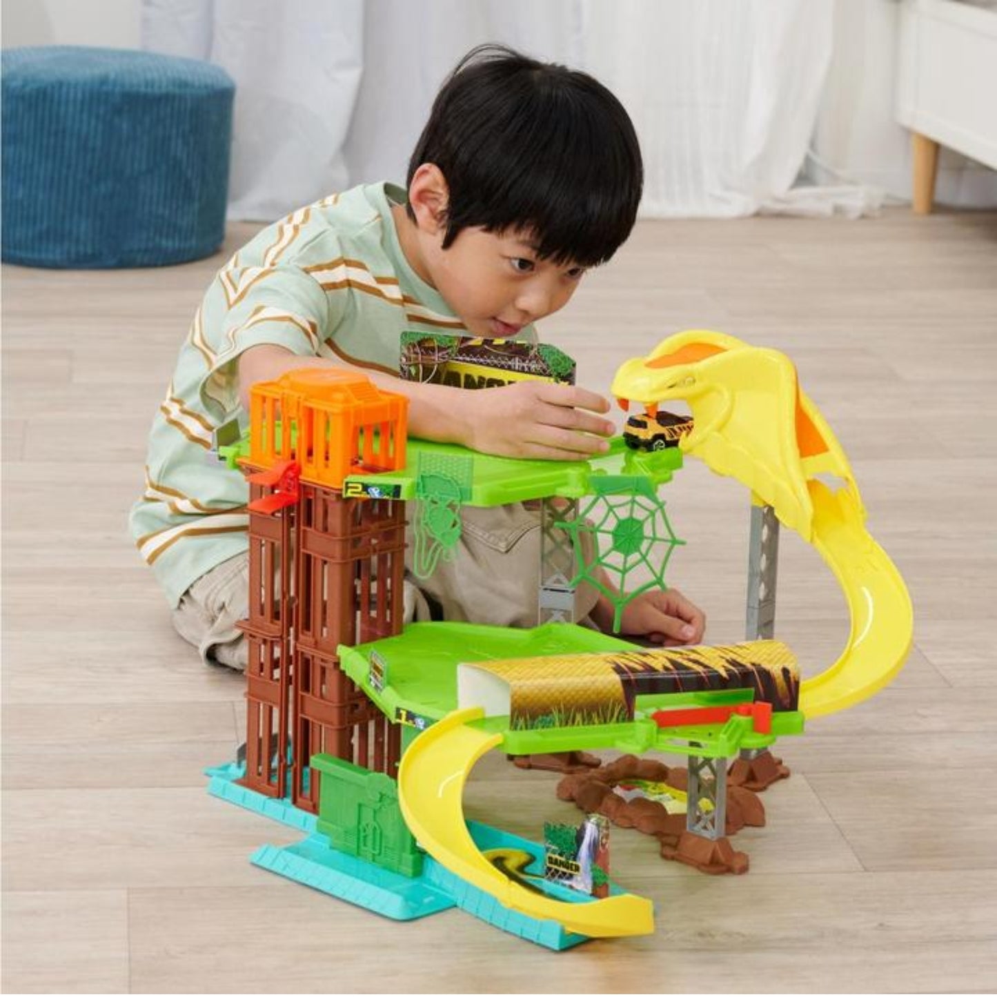 Jungle Garage Playset