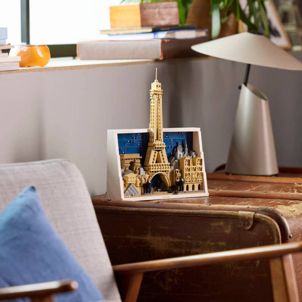 Lego Paris City Of Lover - 958 Pieces