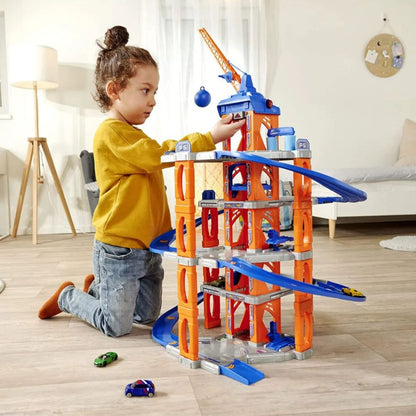 Majorette Garage with Lift and 5 Cars