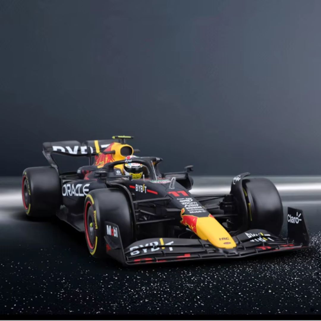 Burago 1/18 Red Bull F1 Collectible Cars