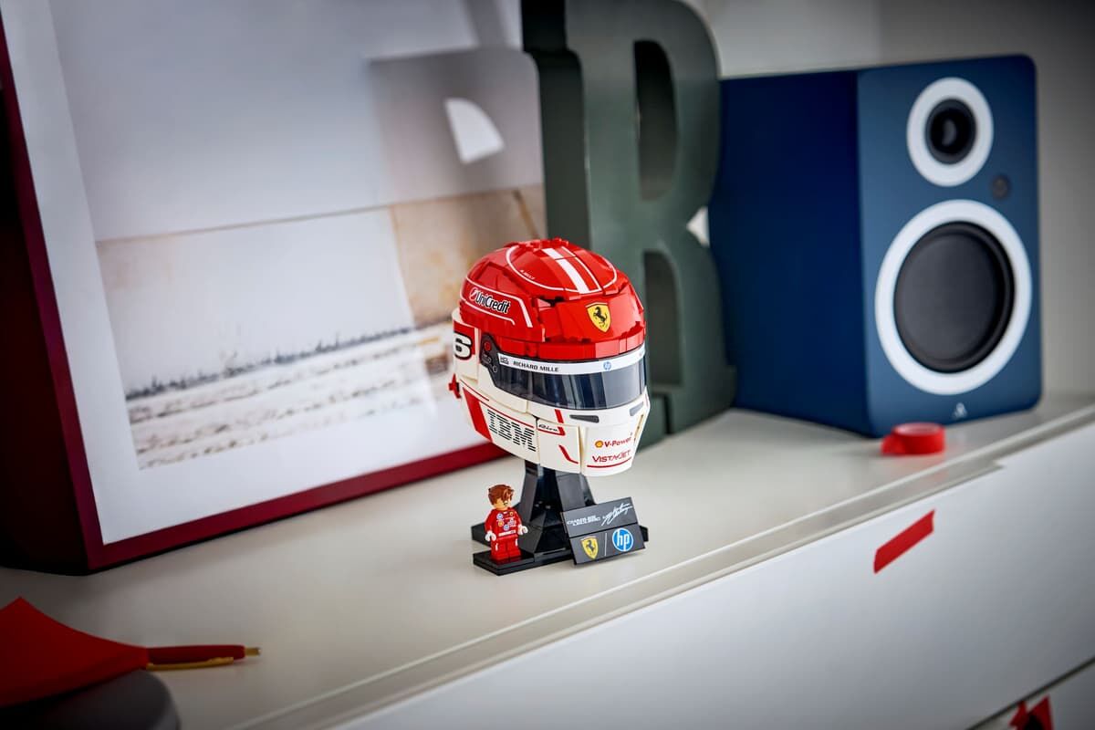 Lego Scuderia Ferrari Charles Leclerc Helmet