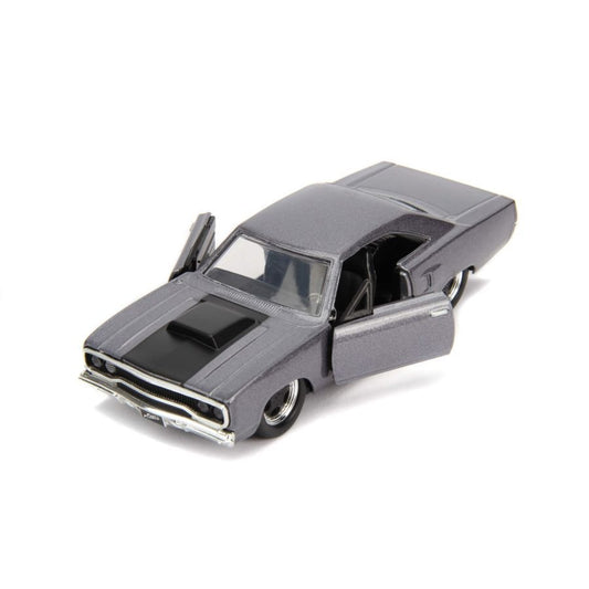 Plymouth Road Runner 1:32 Scale Hollywood Ride 1970