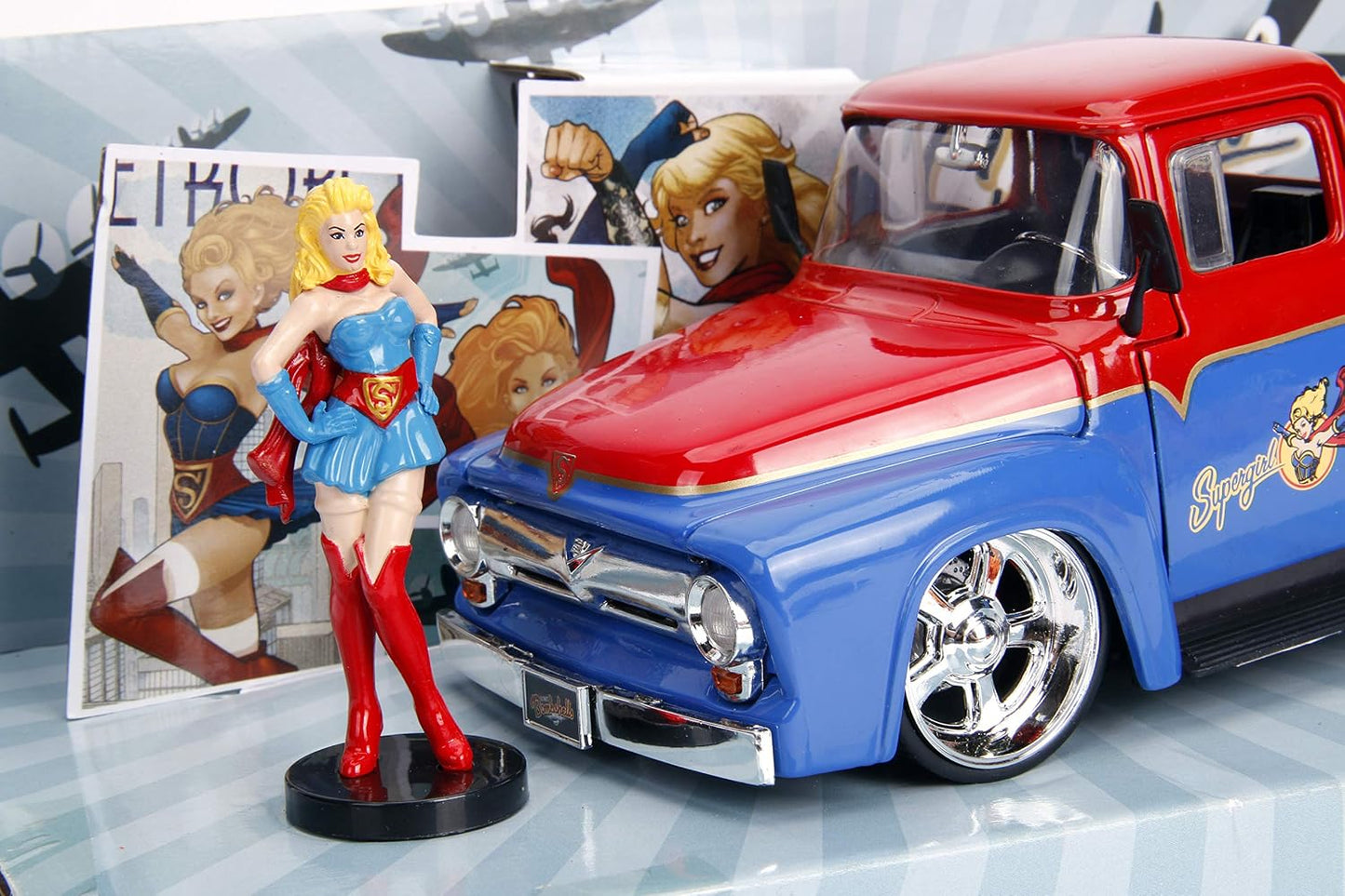 Jada DC Bombshells Supergirl with  Figure