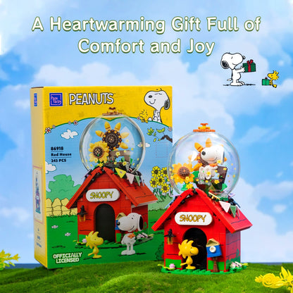 Pantasy Snoopy's Classic Red Doghouse