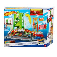 Mattel Hot Wheels City Supercharge Petrol Station