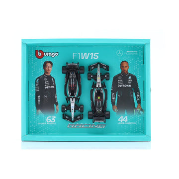 Bburago 1:43 Scale Mercedes 2 Car Set