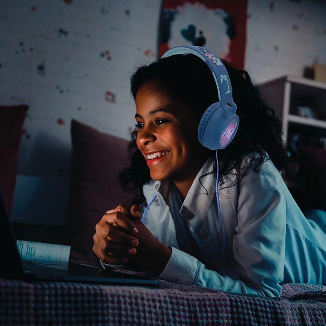 Lexibook Stitch Foldable Bluetooth and Wired Light-Up Headphones