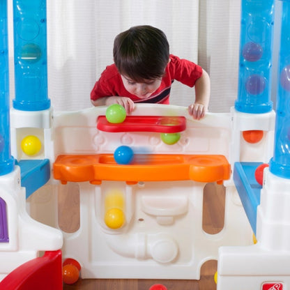 Step 2 Wonderball Fun House