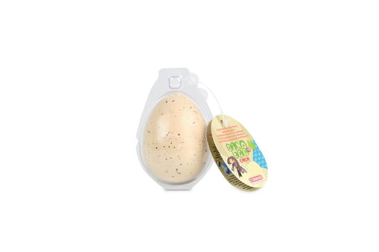 4 different dinosaurs to collect - 6 cm tall