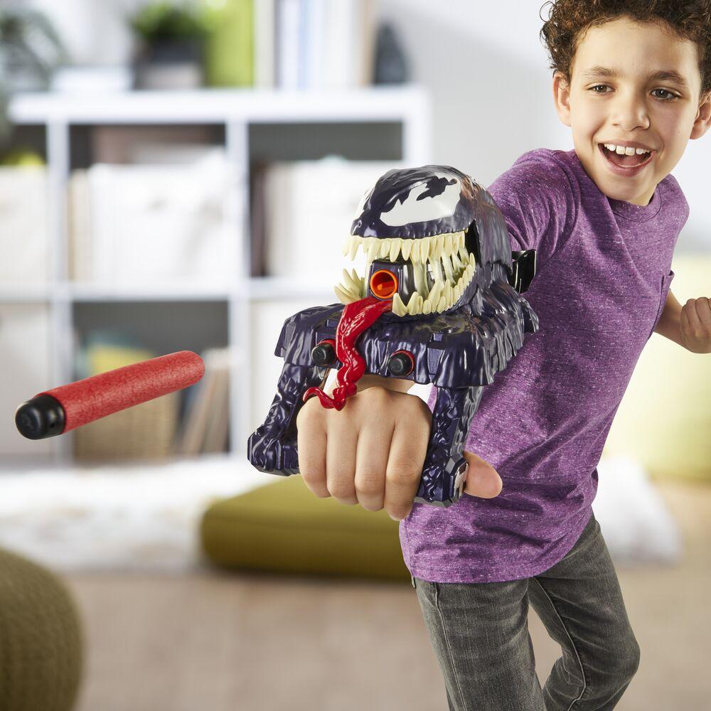 Nerf Marvel Spider-Man-Venom Versus Blaster