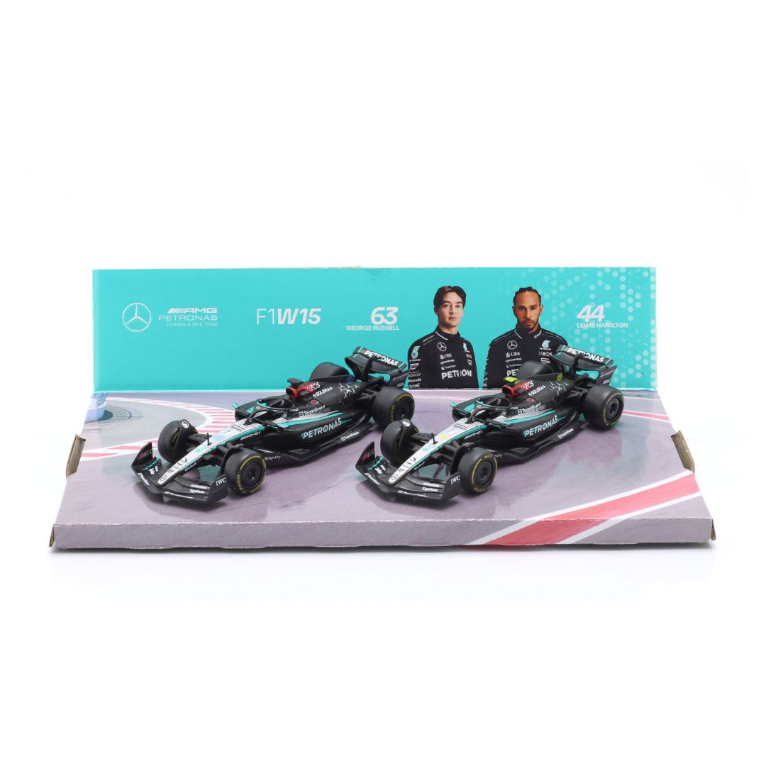 Bburago 1:43 Mercedesm AMG 2-Car Set